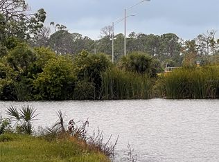 102 Hunter Rd, Rotonda West, FL 33947