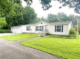 20622 Rosedale St, Watertown, NY 13601