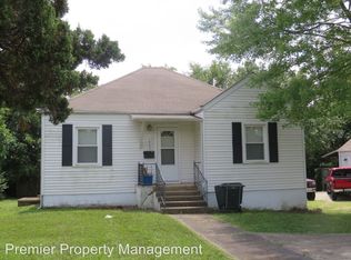 1003 W 14th St, Rolla, MO 65401