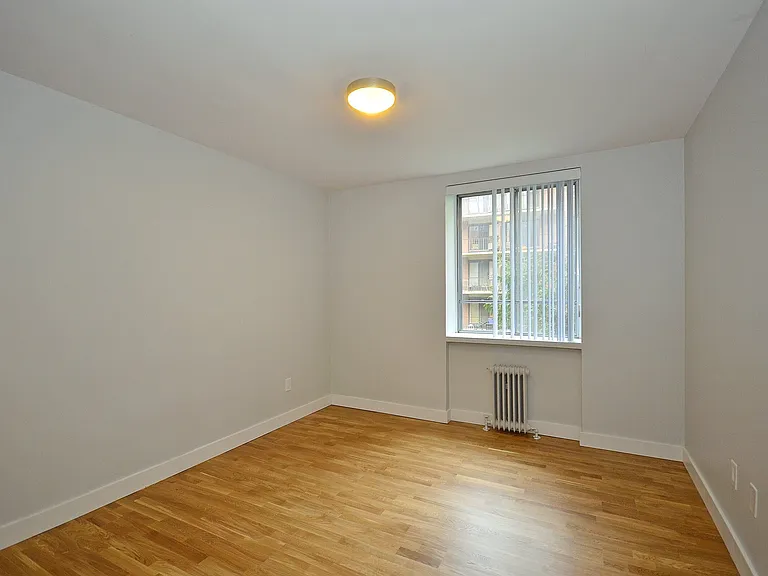 501 Kingston Rd — Photo 9