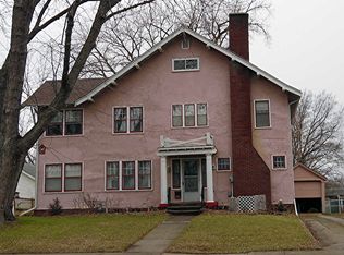 903 State St N, Waseca, MN 56093
