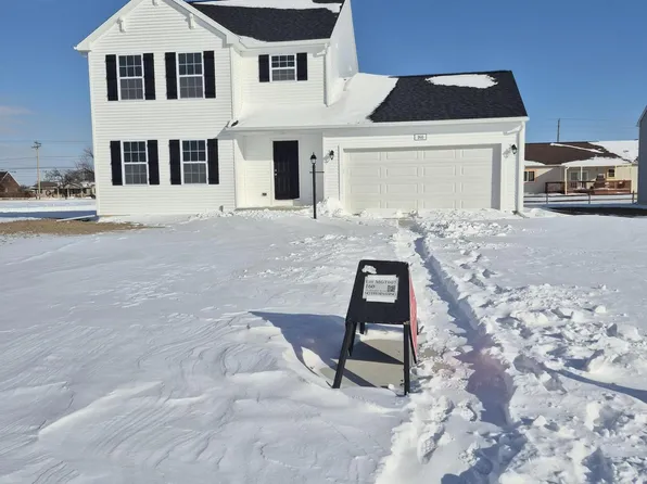 160 Meadowgate Dr, Walbridge, OH 43465
