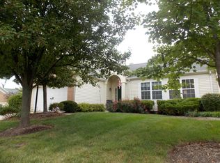 960 Raintree Ln, Maineville, OH 45039