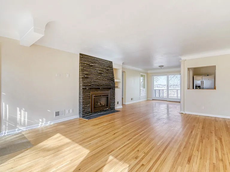 4220 36th St W — Photo 20