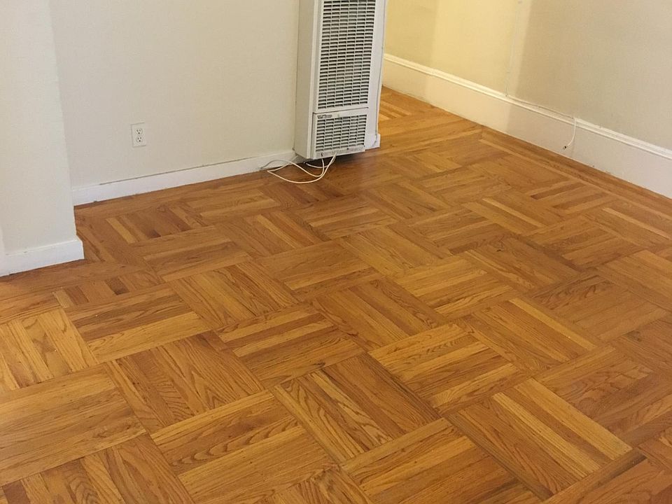 2nd image of 742 Commercial St #3