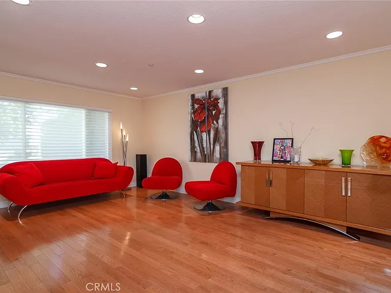 7019 Woodstone Pl — Photo 3