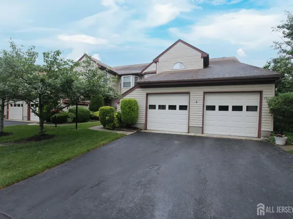 59A Yorkshire Dr, Monroe Township, NJ 08831