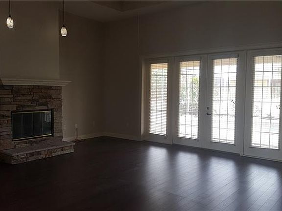 4th image of 6744 High Grove Dr