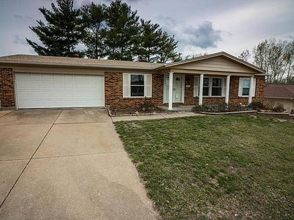 3rd image of 11898 Brookington Dr