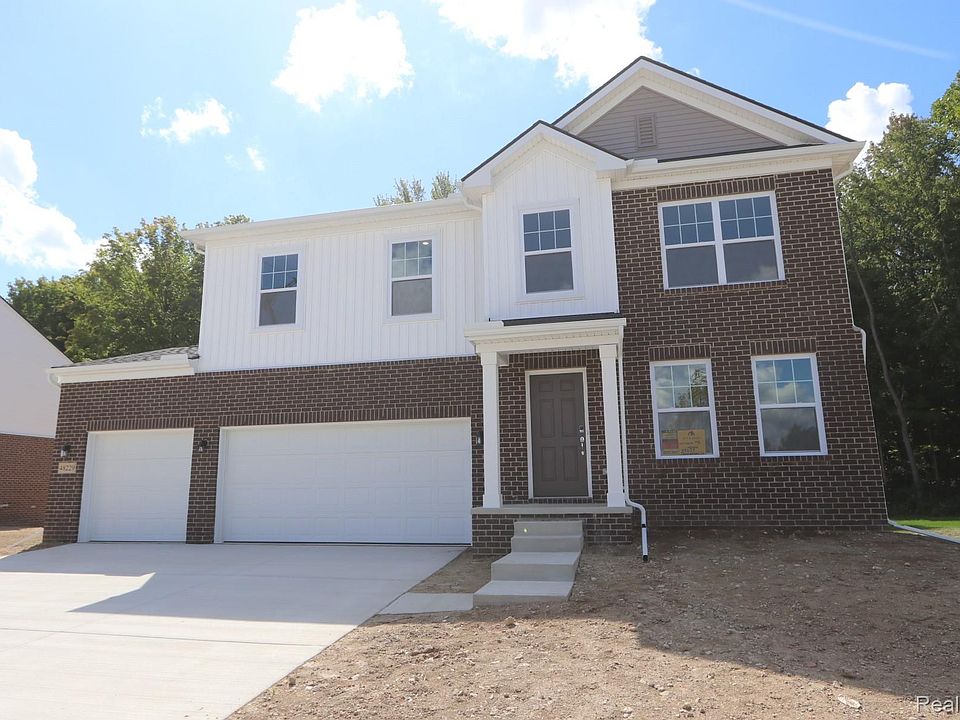 1st image of 48229 Farmbrook Ln