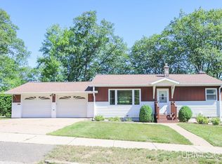 544 Dickinson Blvd, Kingsford, MI 49802