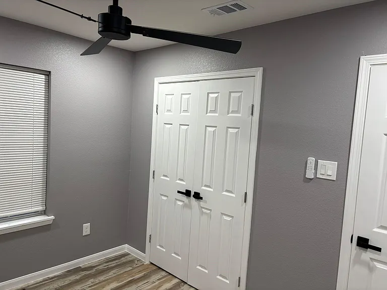 4013 Vaughn St — Photo 13