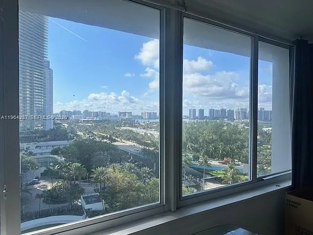 19201 Collins Ave #1044 — Photo 15