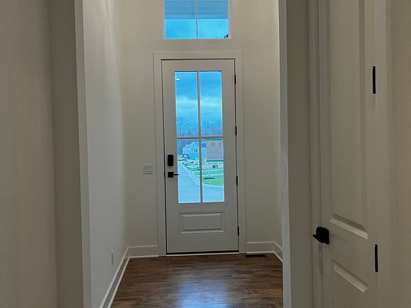 Entry way