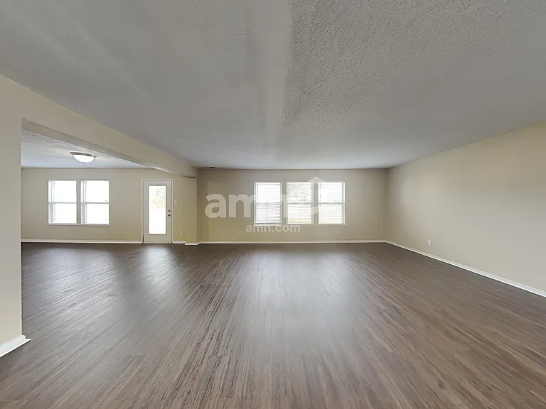 6614 W Jefferson Ct — Photo 5
