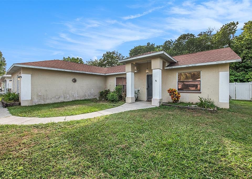 1st image of 15519 Charmwood Dr