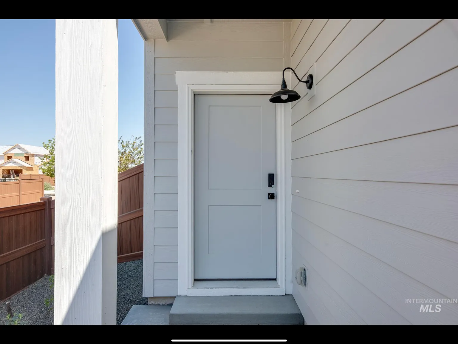 3 bed, 2.5 bath, 1650 sqft, $2,650 — Photo 4