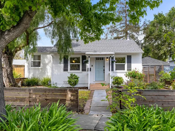 1107 17th Ave, Redwood City, CA 94063