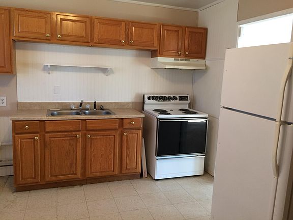 4th image of 7372 E 54th St