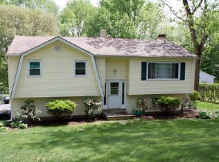 19 Chickadee Rd, Budd Lake, NJ 07828