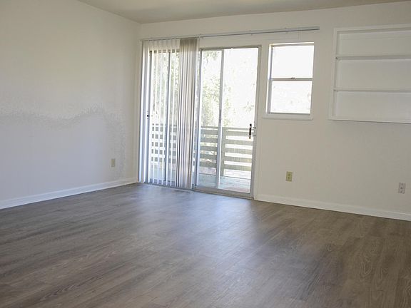 2nd image of 220 Stowe Ave APT 16