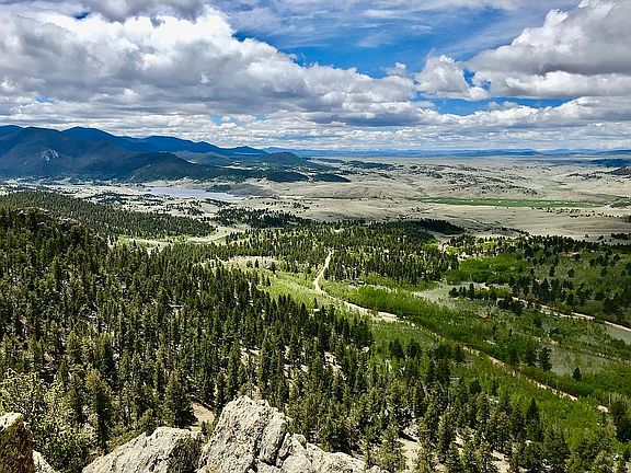 4th image of 142 Bear Gulch Way