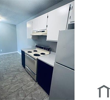 4th image of 8515 S Flores St #206