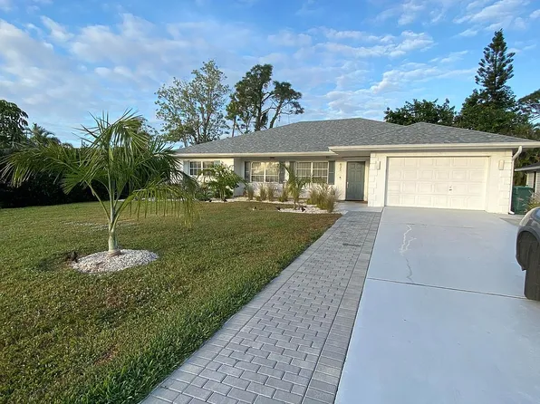 621 E Valley Dr, Bonita Springs, FL 34134