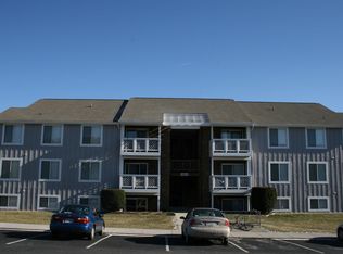 1209 University Ter #1209J, Blacksburg, VA