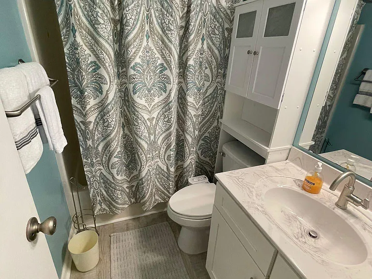 Private master bedroom bathroom