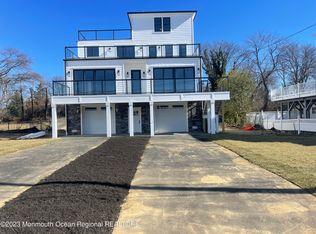 14 Benton Ave, Leonardo, NJ 07737