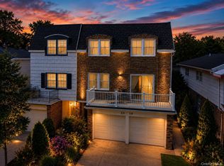 2310 Waters Edge Dr, Bayside, NY 11360