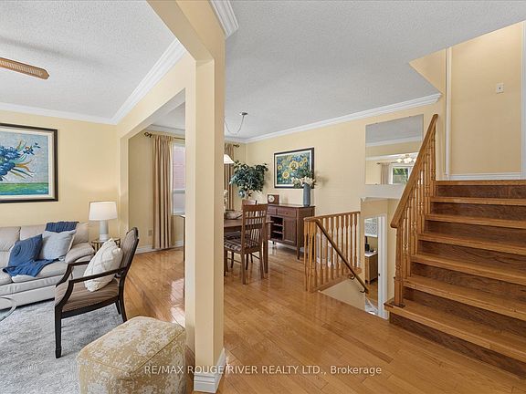 3rd image of 807 Red Maple Ct
