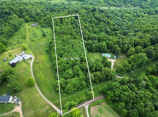 3903 Twin Sisters Rd, Cambridge, OH 43725