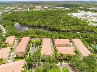 104 E Indian Crossing Cir, Jupiter, FL 33458