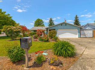8620 NE Benton Dr, Vancouver, WA