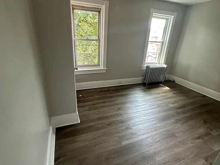 175 Rosemont Ave — Photo 15