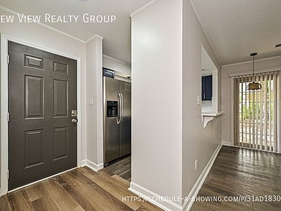 2nd image of 8439 Country Oaks Rd