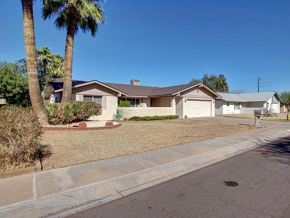 2nd image of 8728 E Amelia Ave