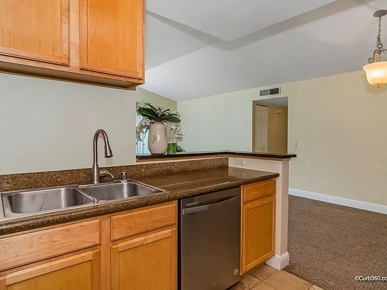 3555 Grove St #232 — Photo 6