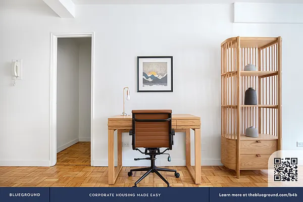 Rented by The Blueground | media 10