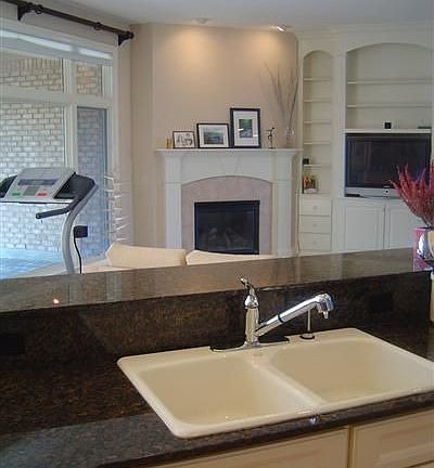 4th image of 1229 Club View Dr