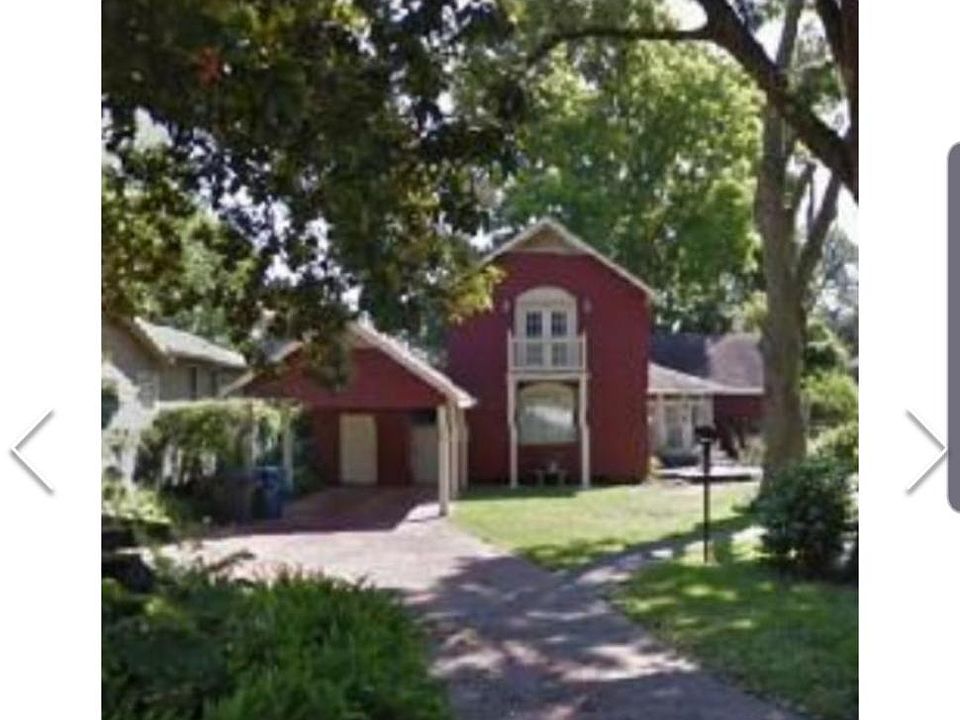 1st image of 210 Myrtle Pl