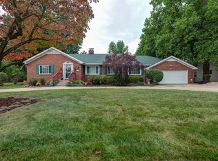 718 E University St, Springfield, MO 65807