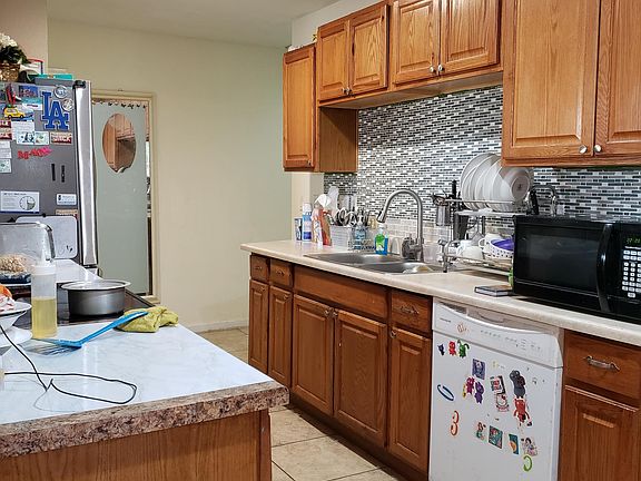 5th image of 4150 W Morten Ave