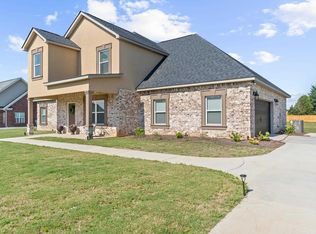 230 Elsa Way, Byron, GA 31008