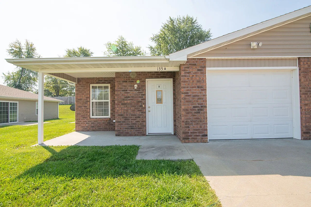 135 Rylee Circle - A — Photo 1