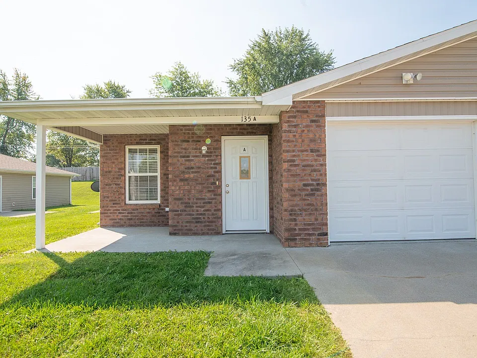 135 Rylee Cir #A