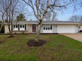 210 W Cedar St, Grafton, WI 53024