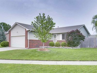 1810 N McRae Dr, Goddard, KS, 67052